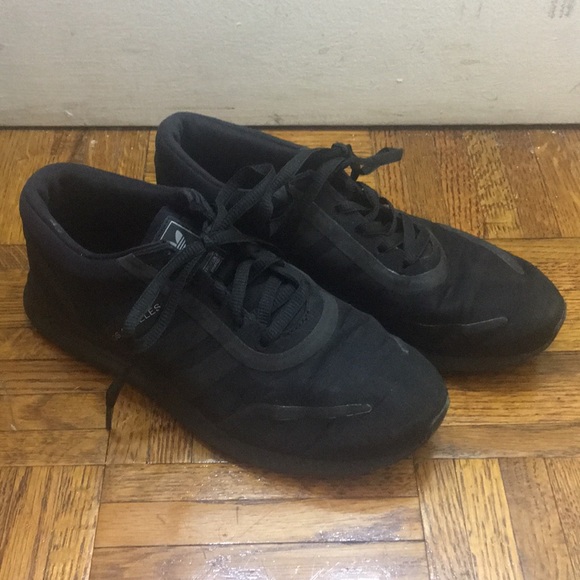 adidas ortholite trainers black